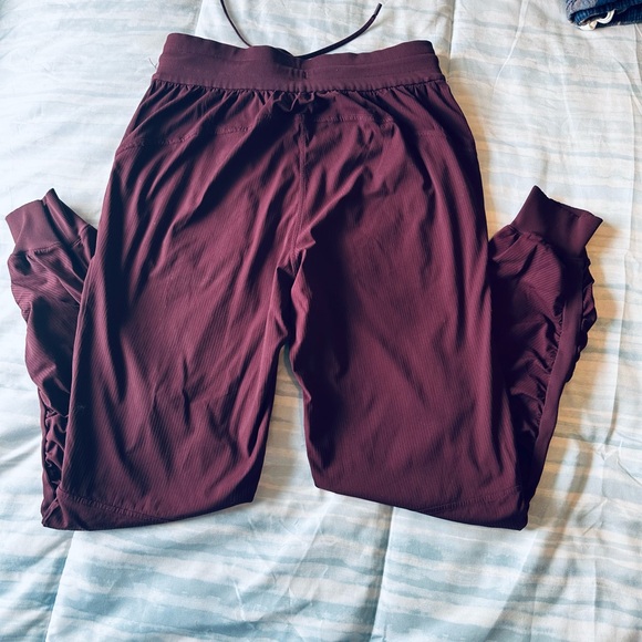 Lululemon Dance Studio High Rise Joggers - Picture 2 of 4